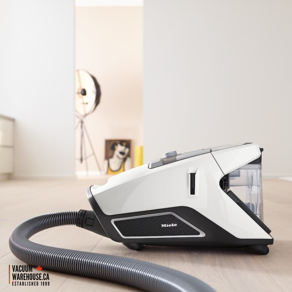 Miele Bagless CX1 Blizzard Cat and Dog Powerline Vacuum Cleaner