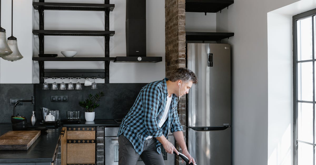 Sebo E1 Kombi vs D4 Premium: Which Canister Vacuum Is Right for Your Home?