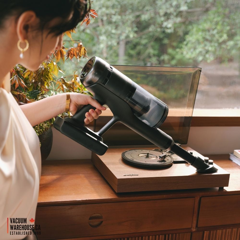 Roborock H60 Hub Ultra Cordless Stick Vacuum Cleaner
